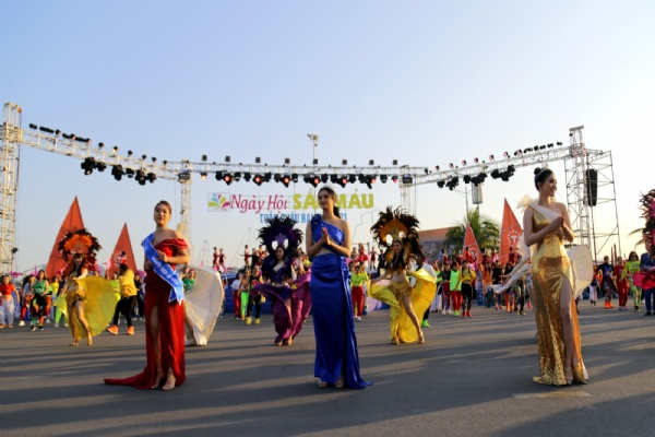 Quang Ninh - Ha Long  suspends all festivals until May 23