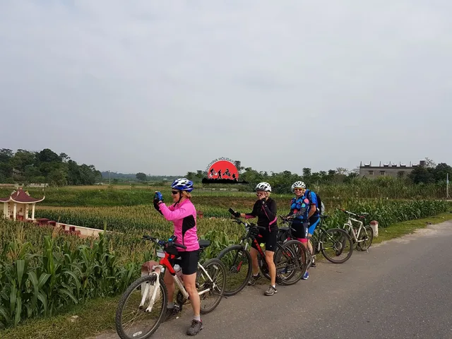 Mekong Cycle Tours - 6 Days 3